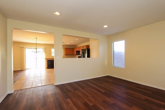 Foto del edificio - 13894 N 162nd Ln