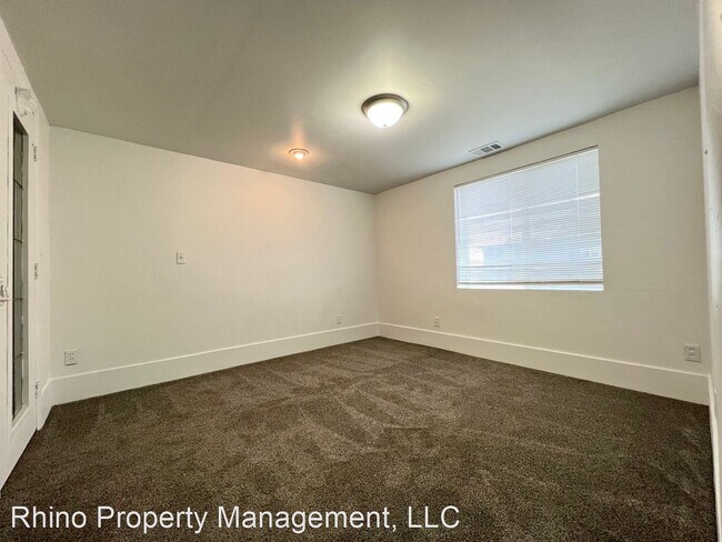 Building Photo - 3 br, 1 bath House - 5555 S 2300 W - Downs...