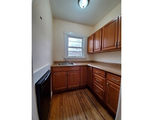 Foto del edificio - 951 Amesbury Rd