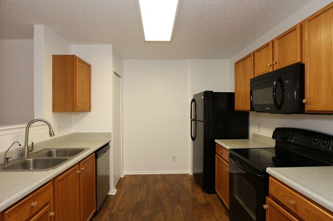 Foto del edificio - 7937 Cork Bend Ln
