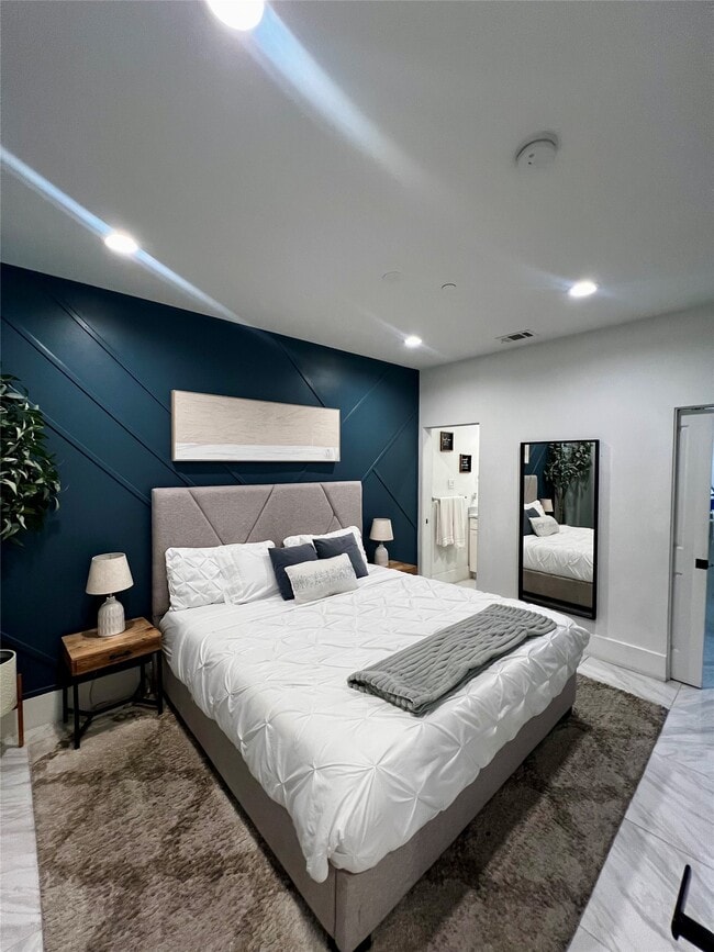 Foto del edificio - 3218 Crawford St
