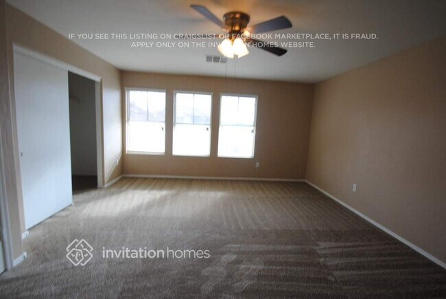 Foto del edificio - 13442 W Rose Ln