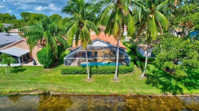 Photo - 8561 Tourmaline Blvd House