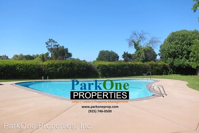 Foto del edificio - 2 br, 1.5 bath House - 1069 Mohr Ln # C