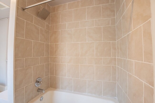 Foto del edificio - 2614 63rd St