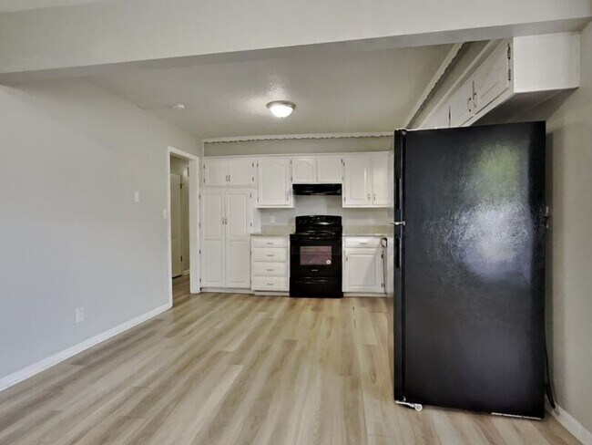 Foto del edificio - 8704 Tennessee Ave