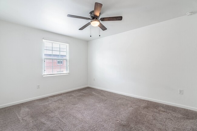 Building Photo - Waters at Fairfield