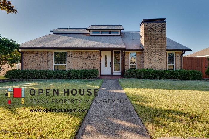 Foto principal - 2024 Gardanne Ln Carrollton