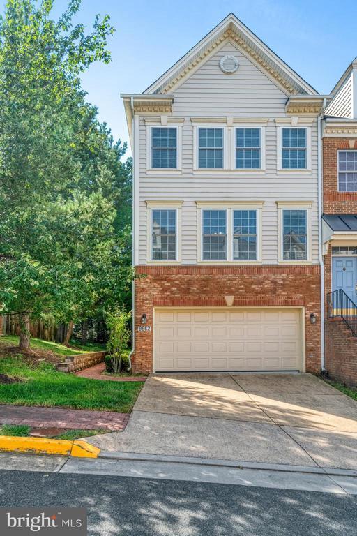 Foto principal - 9662 Potters Hill Cir