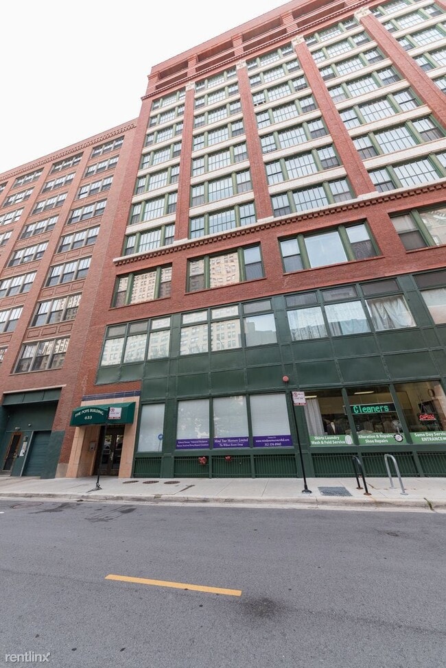 Foto del edificio - 1 br, 1 bath Condo - 633 S Plymouth Ct