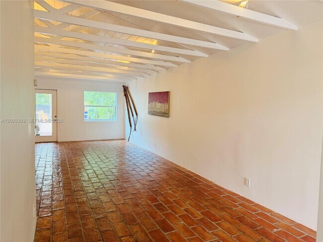 Building Photo - 3841 Kumquat Ave