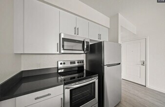Building Photo - 3518 Chesapeake Ave., Los Angeles, CA 90016