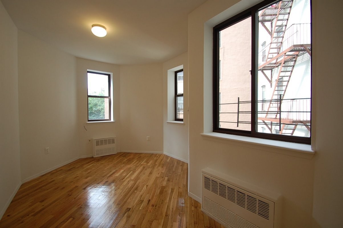 Foto principal - 312 W 133rd St