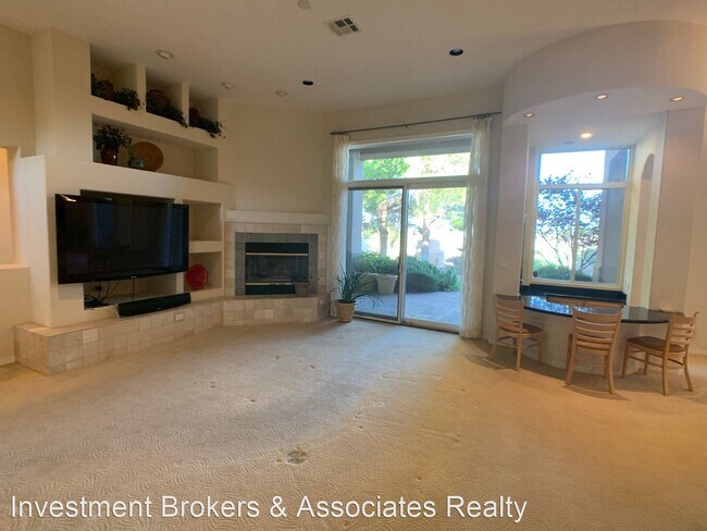 Building Photo - 2 br, 2 bath House - 9429 Canyon Mesa Dr