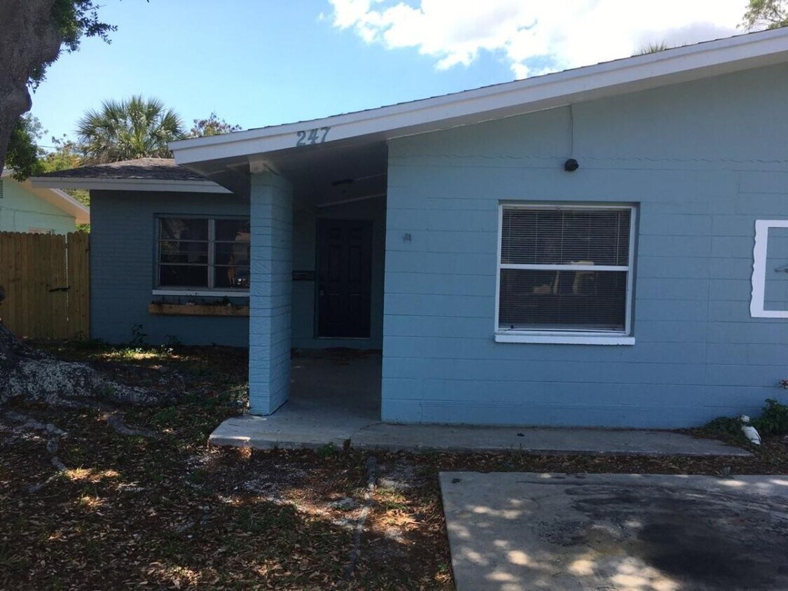 Primary Photo - Remodeled 3 bedroom / 2 bath in Coquina Ke...