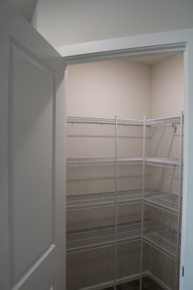 Foto del edificio - 15192 Prescott Loop SE