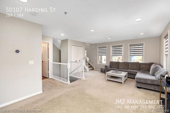 Foto del edificio - 50107 Harding St