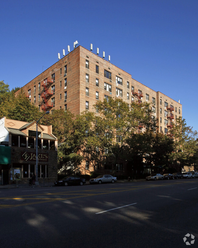 Building Photo - The Fieldston