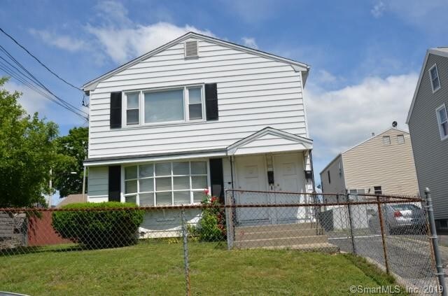 Primary Photo - 200 Robin St