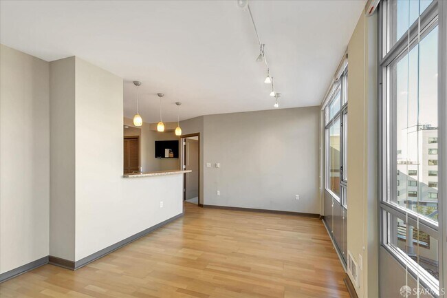 Foto del edificio - 170 King St