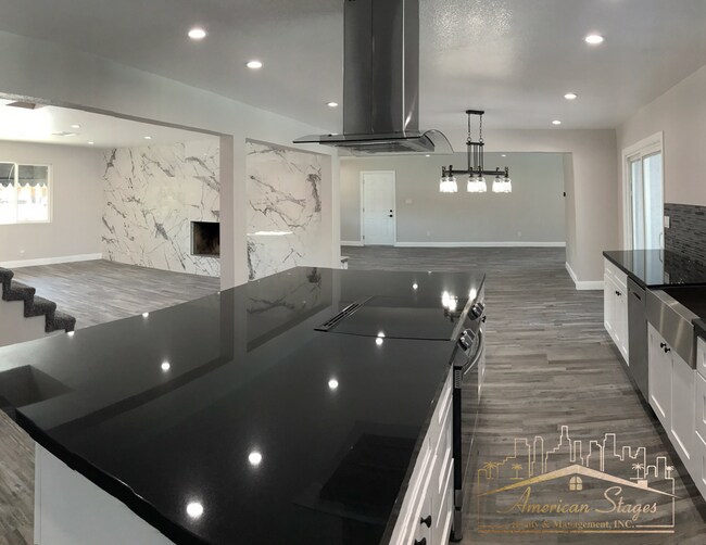 Foto del edificio - 818 Lacy Ln