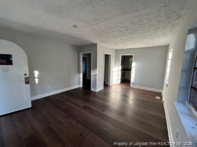 Foto del edificio - 1404 Briarcliff Dr