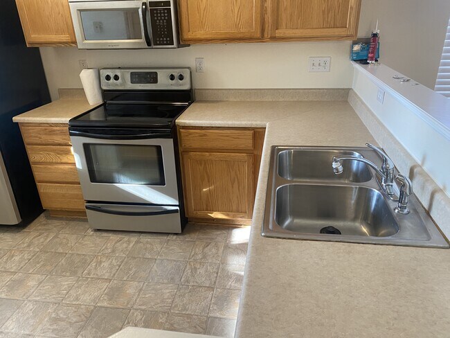 Foto del edificio - 4783 Cornish Ct