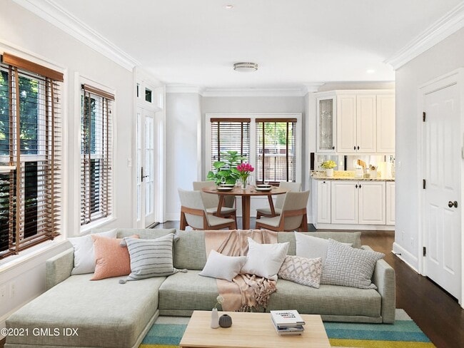 Photo - 282 Bruce Park Ave Apartment