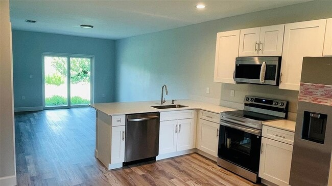 Foto del edificio - 12258 Henley Ave