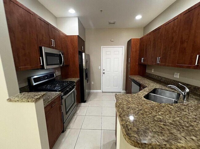 Foto del edificio - 12643 NW 32nd Ct
