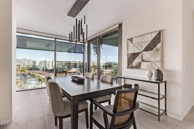 Foto del edificio - 7180 E Kierland Blvd