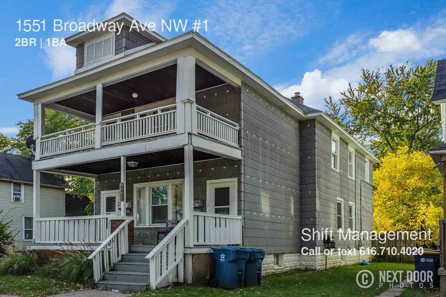 Primary Photo - 1551 Broadway Ave NW