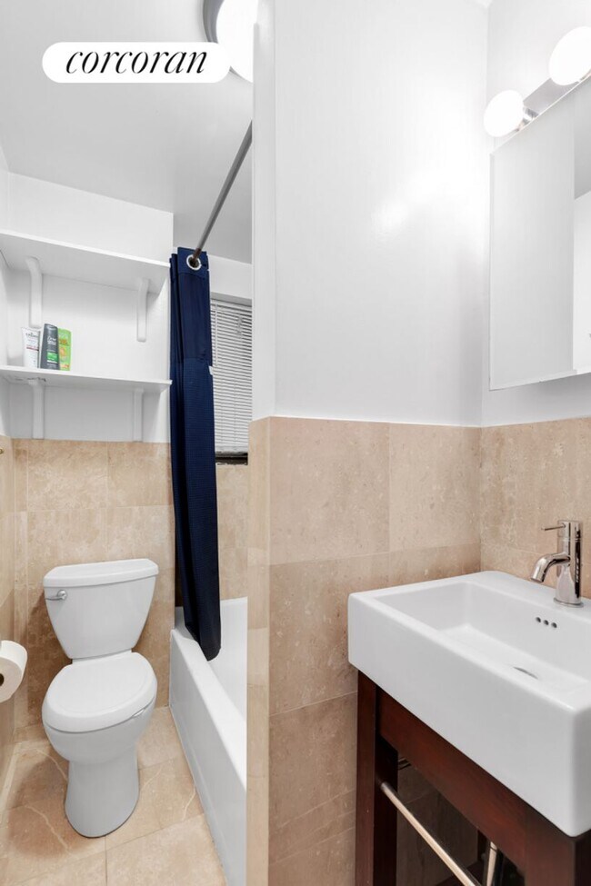 Foto del edificio - 142 E 49th St