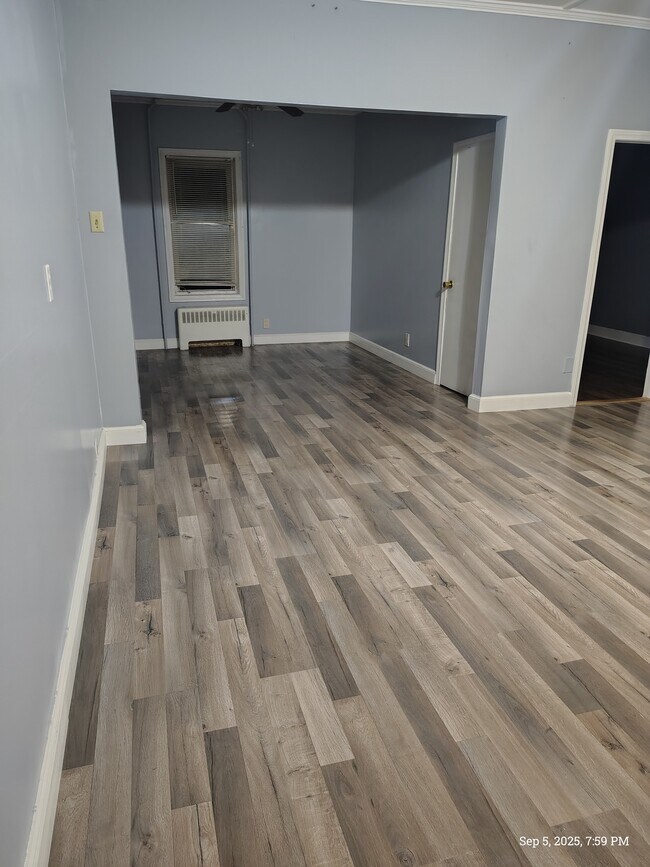 Foto del edificio - 463 Linden St