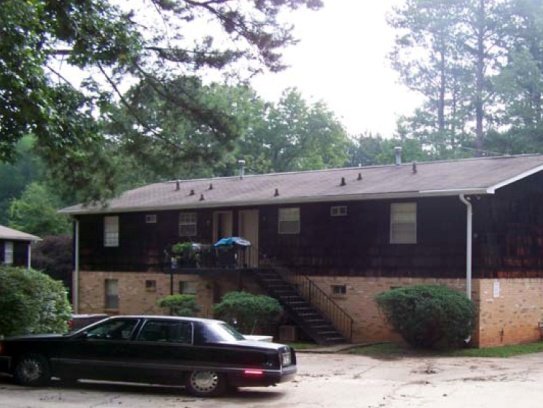 Primary Photo - 658 Spruce Dr