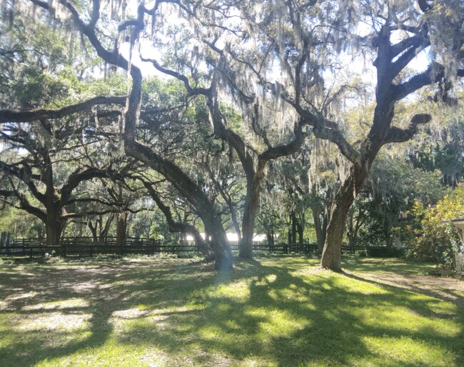 Foto del edificio - 8035 NW 120th St