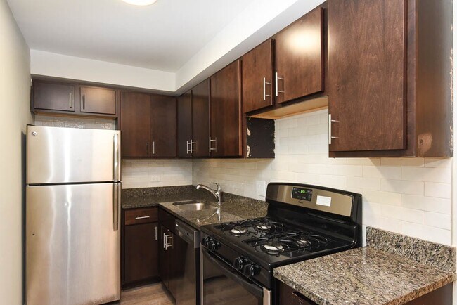 Foto del edificio - 450 W Barry Ave