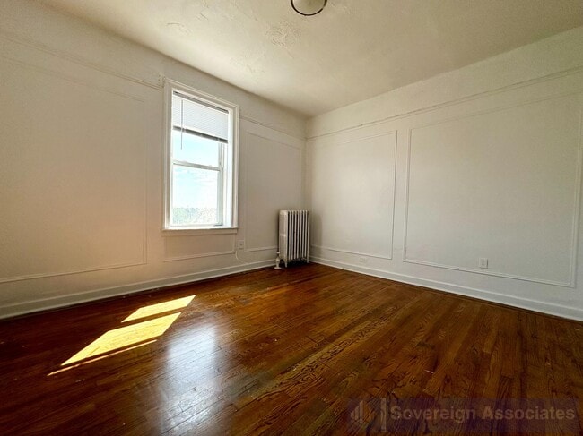 Building Photo - 4459 Matilda Ave