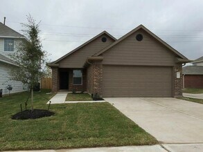 Building Photo - 5723 Amelia Plantation Dr