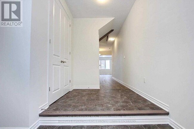 Building Photo - 17 Speckled Alder St.