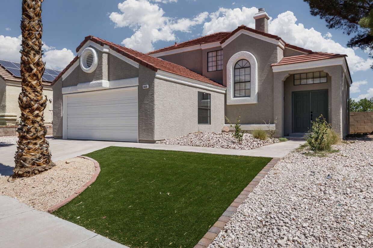 Primary Photo - Fully remodeled home with pool in the Lakes