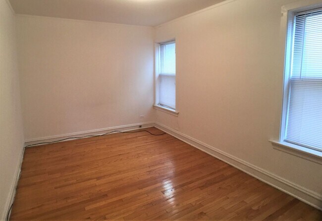 Foto del edificio - 1060 W Cornelia Ave