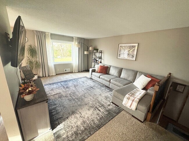 Foto del edificio - 13685 Harwell Path