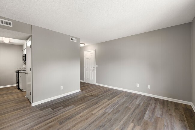Foto del edificio - Timberwood Place Apartments