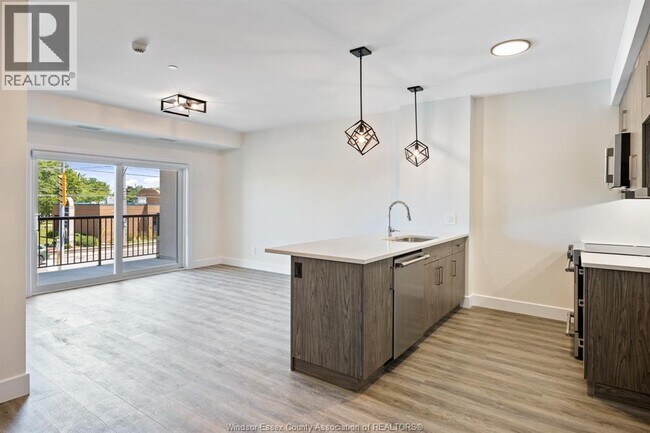 Building Photo - 7887 Edgar St