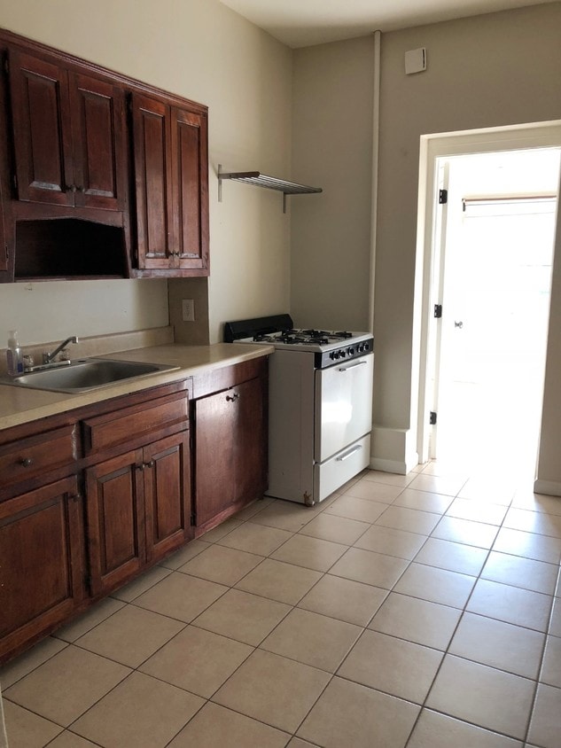 Primary Photo - 7420 6th Avenue