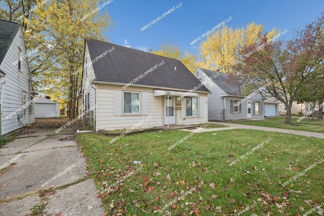 Building Photo - 17678 Lincoln Ave