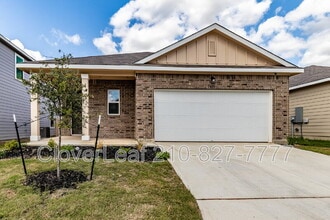 Building Photo - 7415 Corral Smt