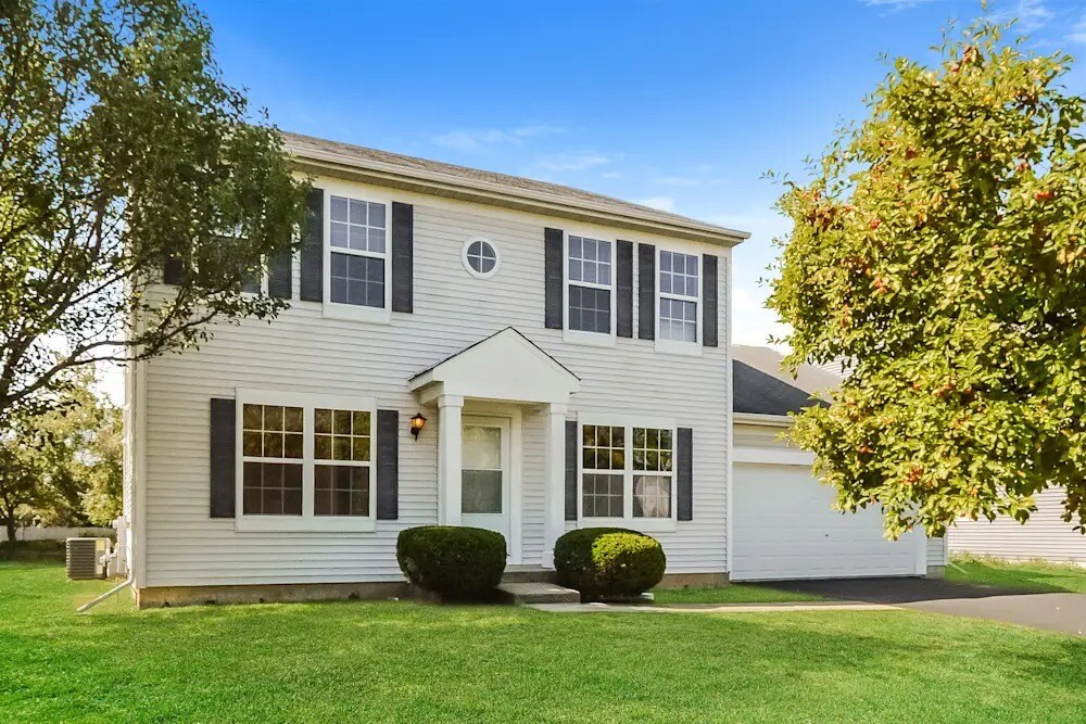 Foto principal - 10719 Lancaster St