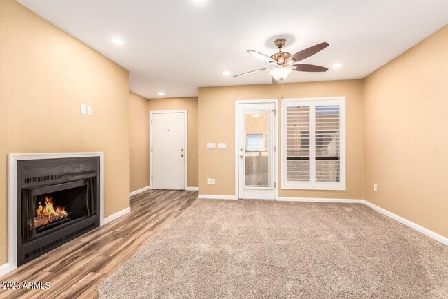 Building Photo - 11640 N 51st Ave